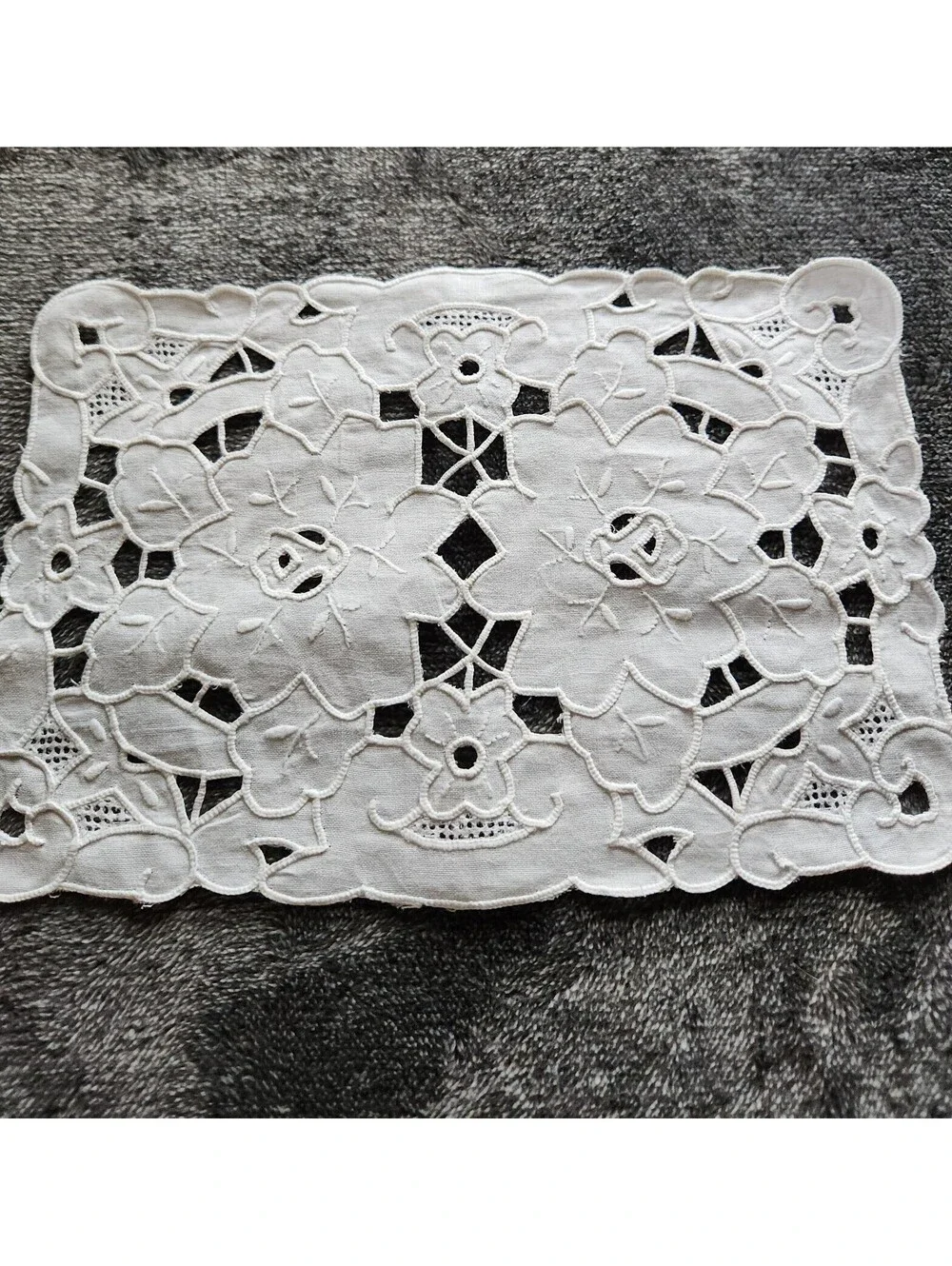 Vintage Lot Of 5 Tea Towel Doilies Lace Crochet White Coquettecore Cottagecore